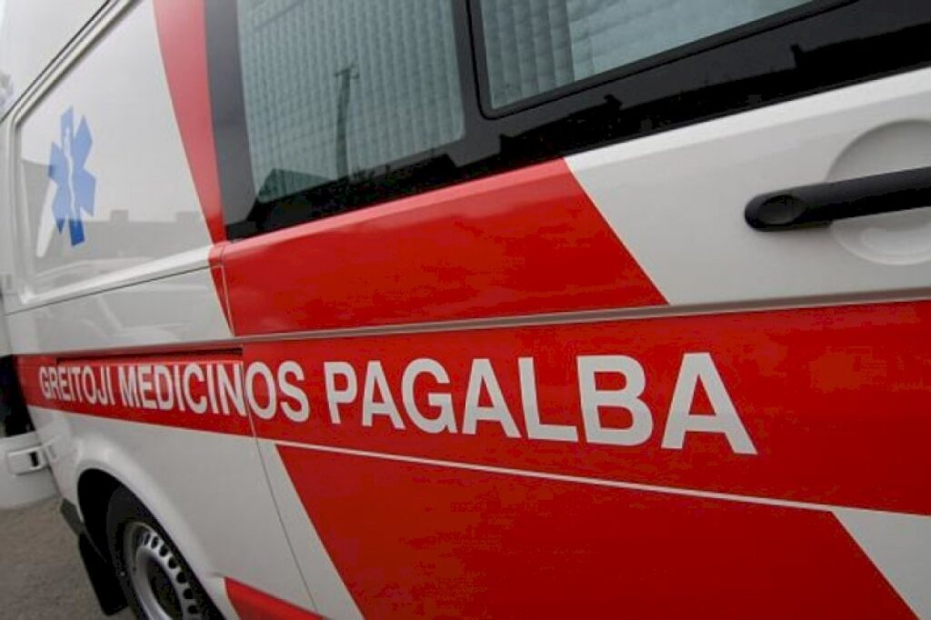 Ministerija: pas pacientus atvykę medikai negalės naudoti savo įrašymo įrangos