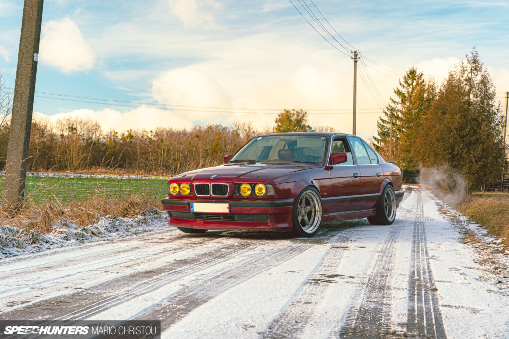 5+7 = v12: pasirinktinis BMW super saloonas