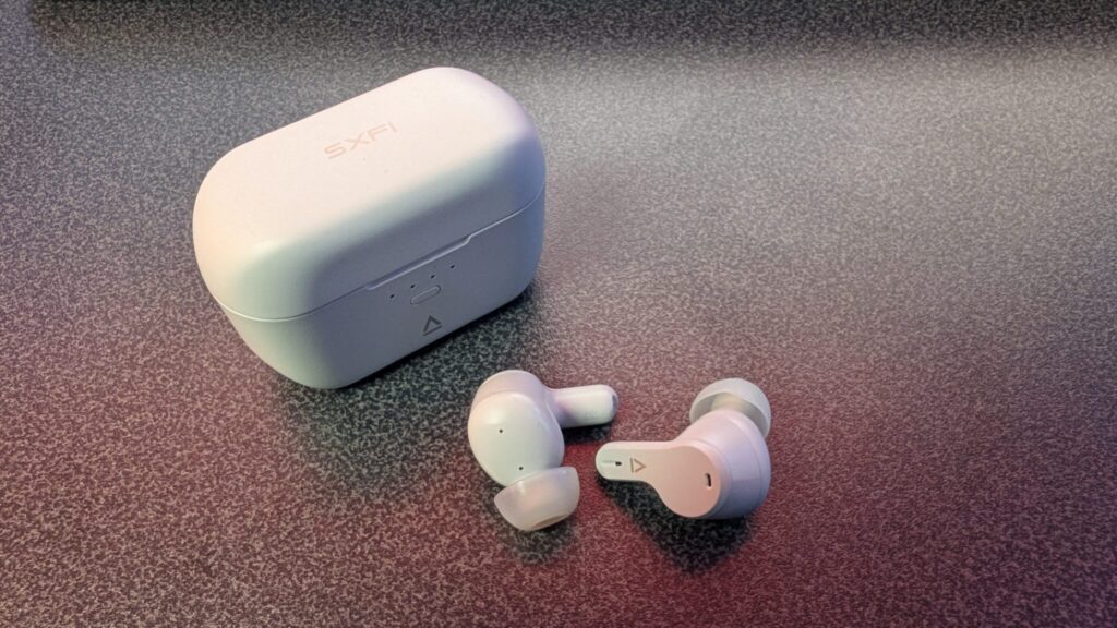 „Creative Zen Air SXFI Earbuds“ apžvalga